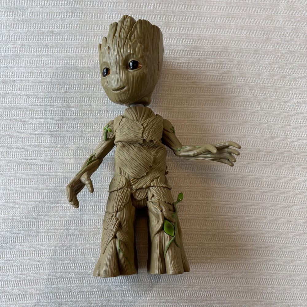 Marvel Guardians of the Galaxy Dancing Groot Interactive Action Figure 11" WORKS